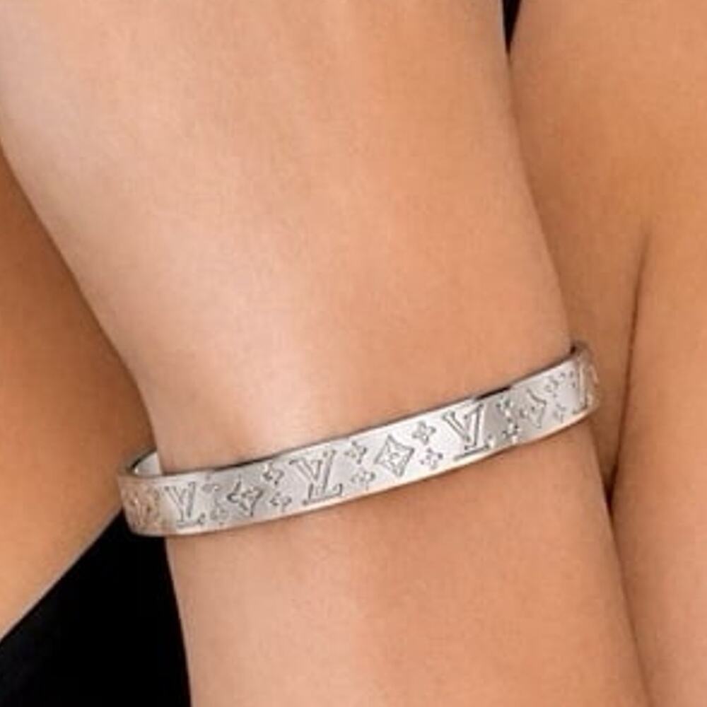Platinum Plated Flower Bangle Bracelet